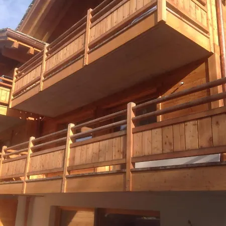Petit Combin-Modern 2 Bed, Close To The Lift